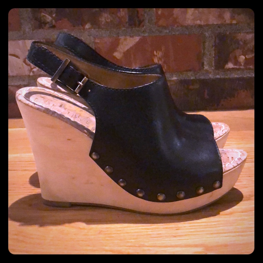 Sam Edelman Black and Beige Sandal Wedges